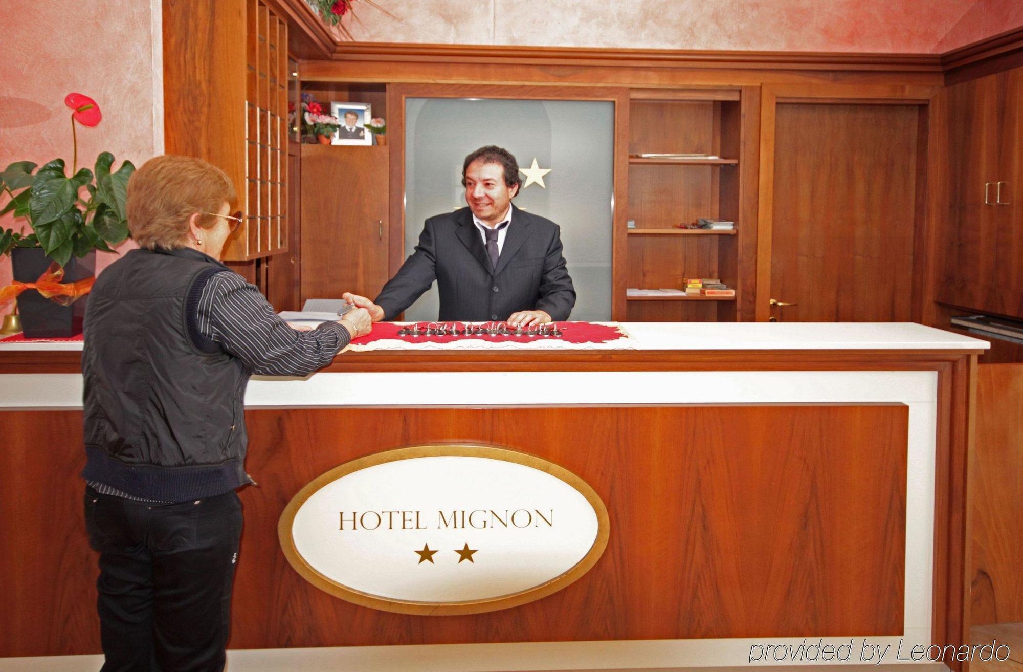 Mignon Hotel 2*